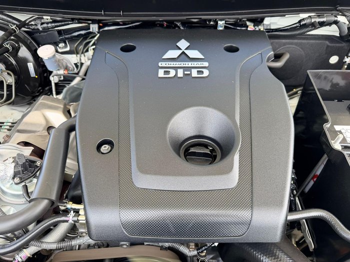 2019 Mitsubishi Triton GLX ADAS