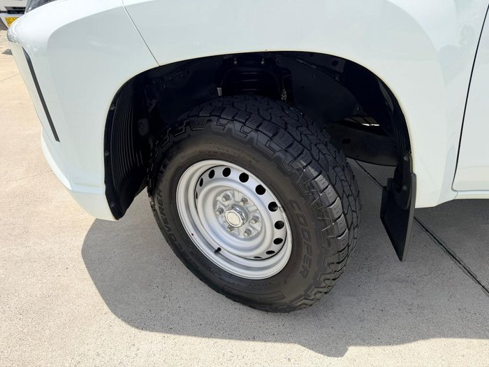 2019 Mitsubishi Triton GLX ADAS