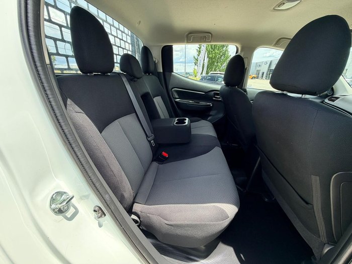 2019 Mitsubishi Triton GLX ADAS