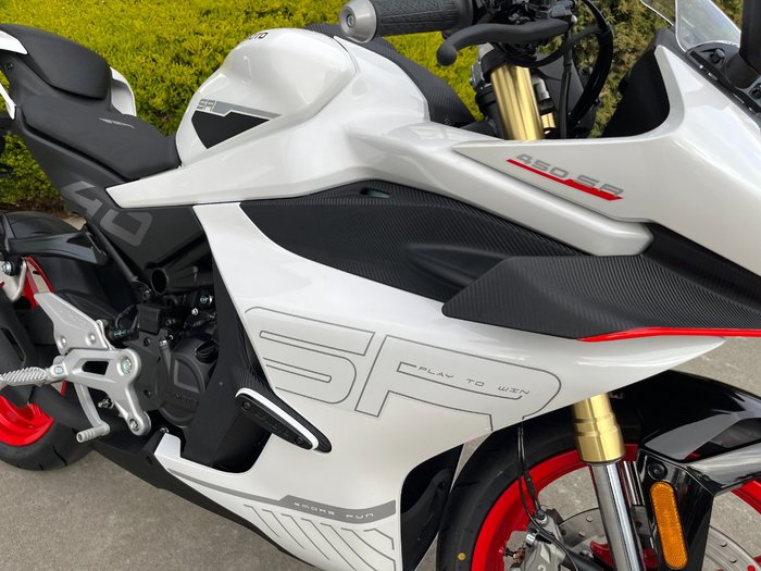 2025 CFMOTO 2025 Cf Moto 450CC 450SR NEBULA WHITE