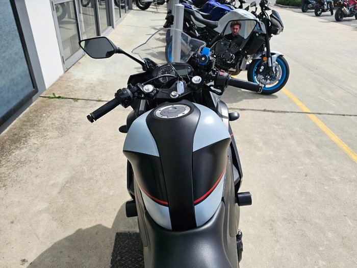 2018 Yamaha YZF-R3 Black