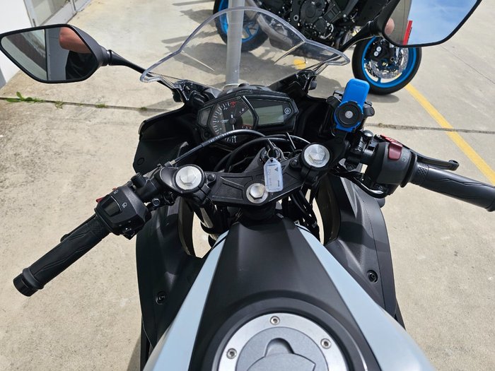 2018 Yamaha YZF-R3 Black