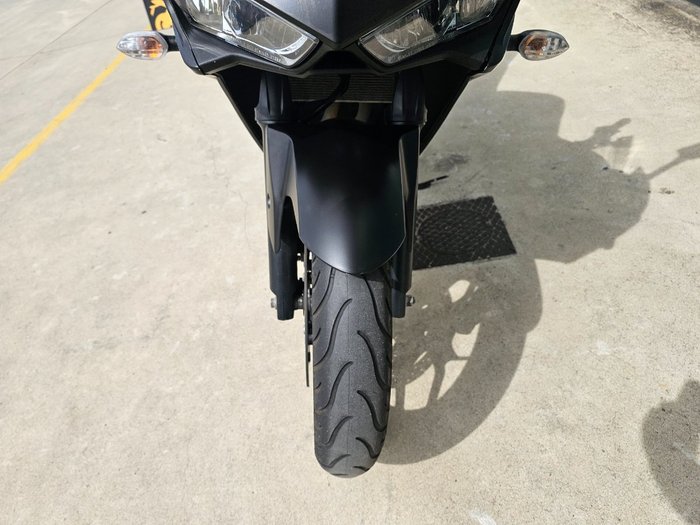 2018 Yamaha YZF-R3 Black