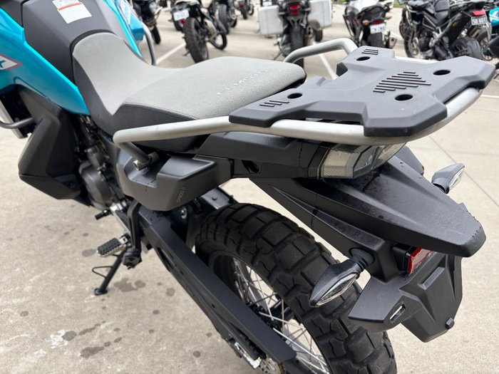2025 CFMOTO MT-X
