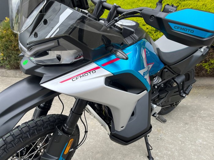 2025 CFMOTO MT-X