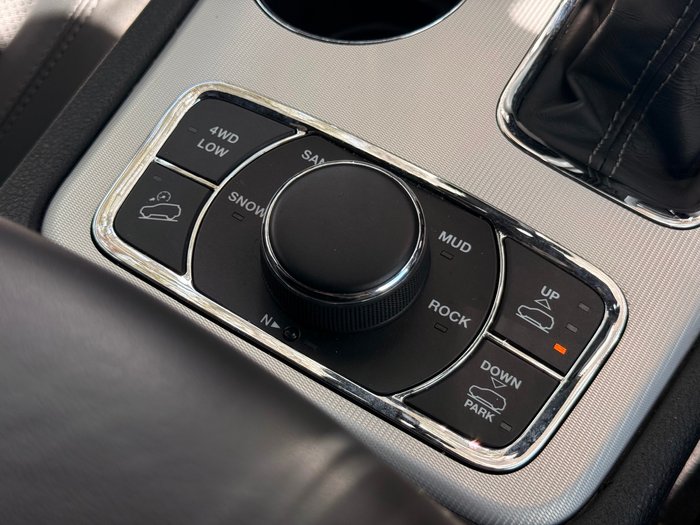 2019 Jeep Grand Cherokee Overland