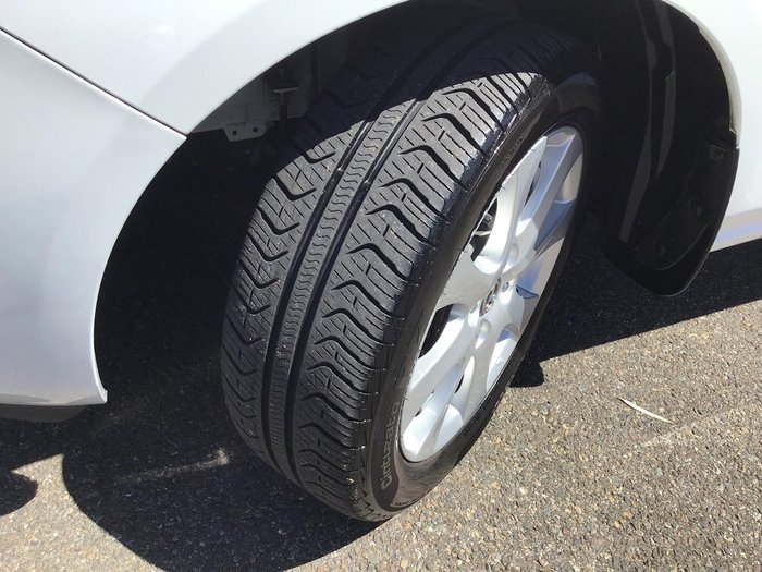 2013 Mazda 2 Neo Sport