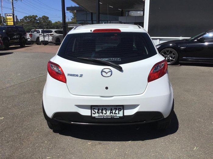 2013 Mazda 2 Neo Sport