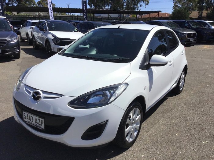 2013 Mazda 2 Neo Sport