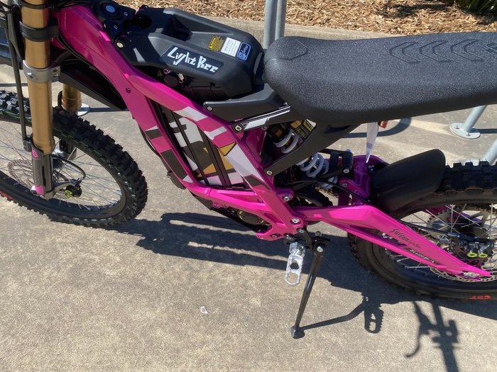2025 Sur-ron LIGHT BEE X NEON PINK
