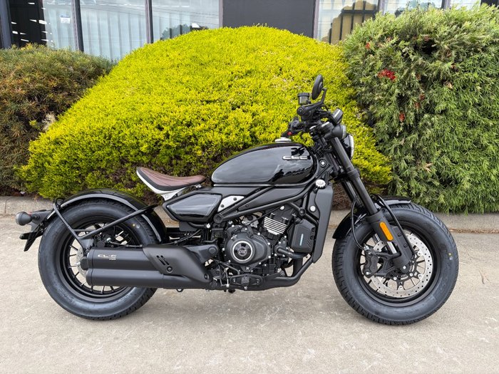 2025 CFMOTO 450 CL-C BOBBER