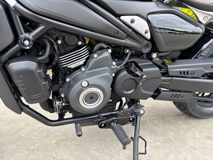 2025 CFMOTO 450 CL-C BOBBER