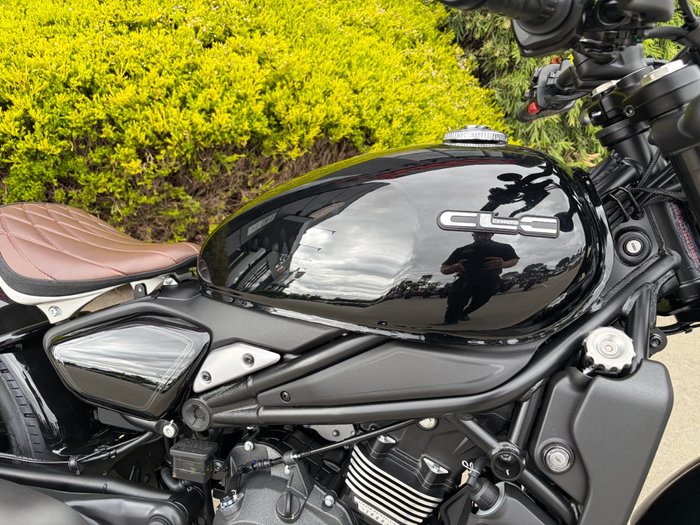 2025 CFMOTO 450 CL-C BOBBER