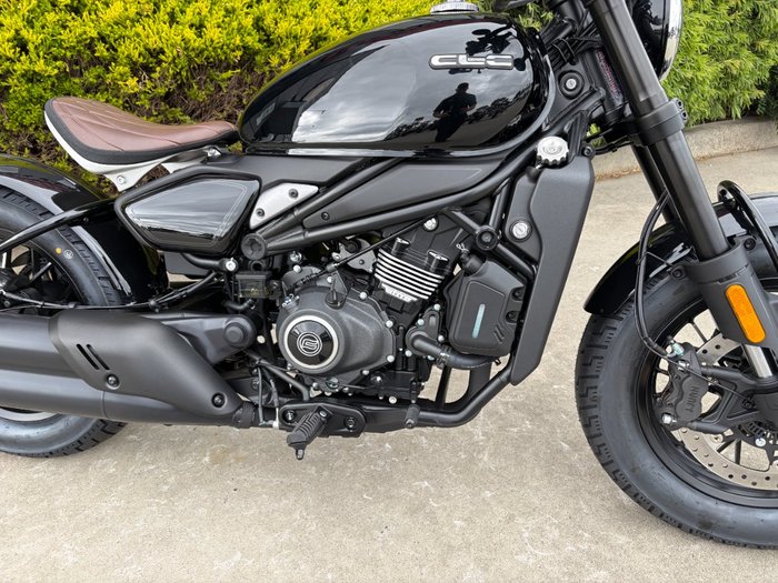 2025 CFMOTO 450 CL-C BOBBER