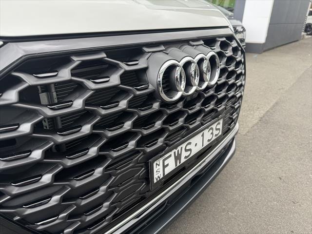 2025 Audi Q3 35 TFSI S line