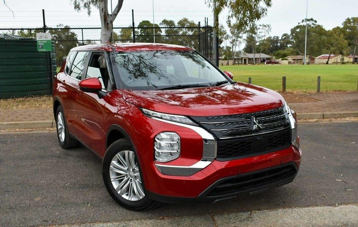 2022 Mitsubishi Outlander ES