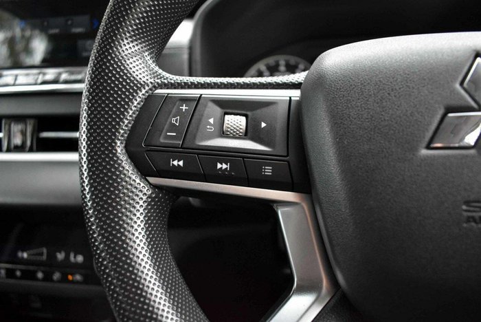 2022 Mitsubishi Outlander ES