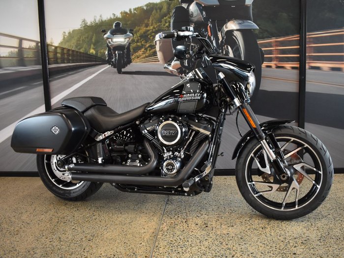 2021 Harley-davidson FLSB SPORT GLIDE VIVID BLACK
