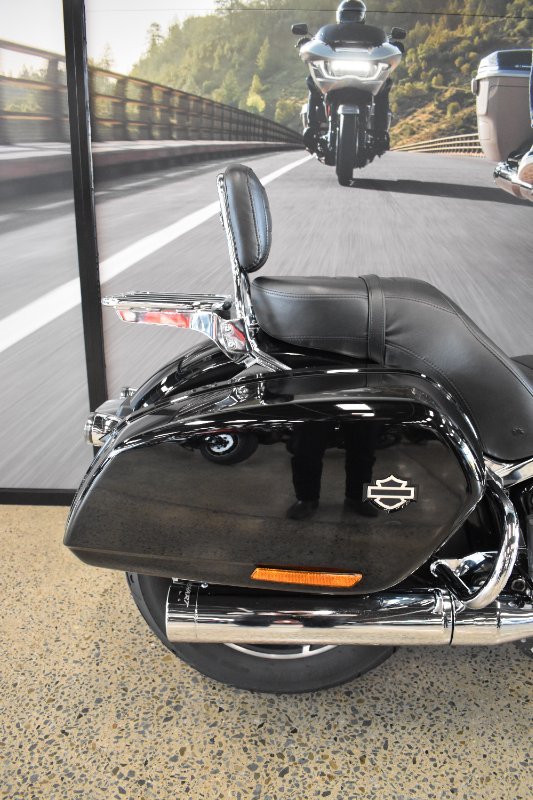 2024 Harley-davidson FLSB SPORT GLIDE (107) VIVID BLACK