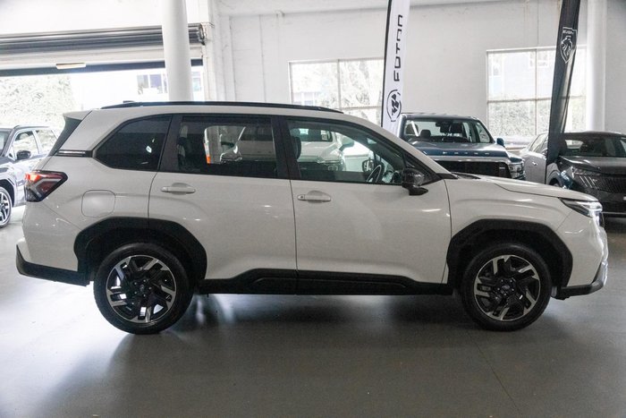 2025 Subaru Forester Touring S6 MY26 AWD Crystal White