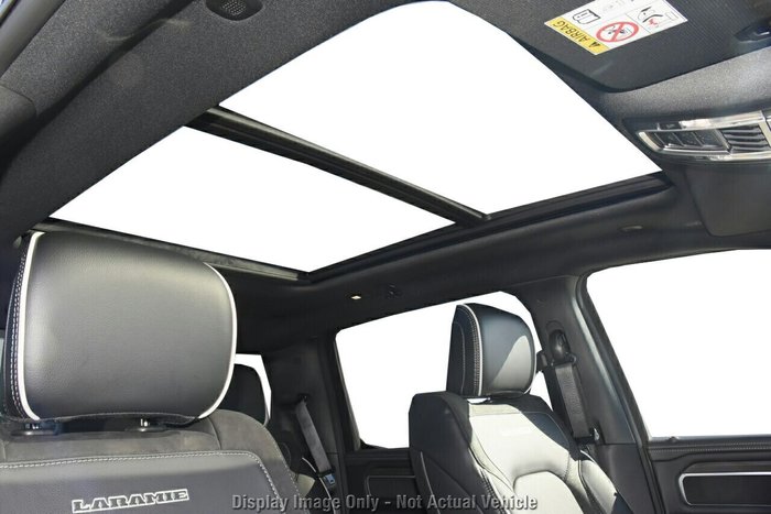 2025 RAM 1500 Laramie Sport Crew Cab SWB Hurricane SO RamBox