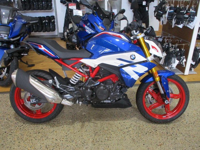 2025 BMW Motorrad G 310 R BLUE