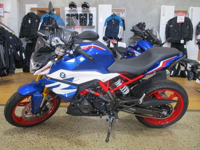 2025 BMW Motorrad G 310 R BLUE