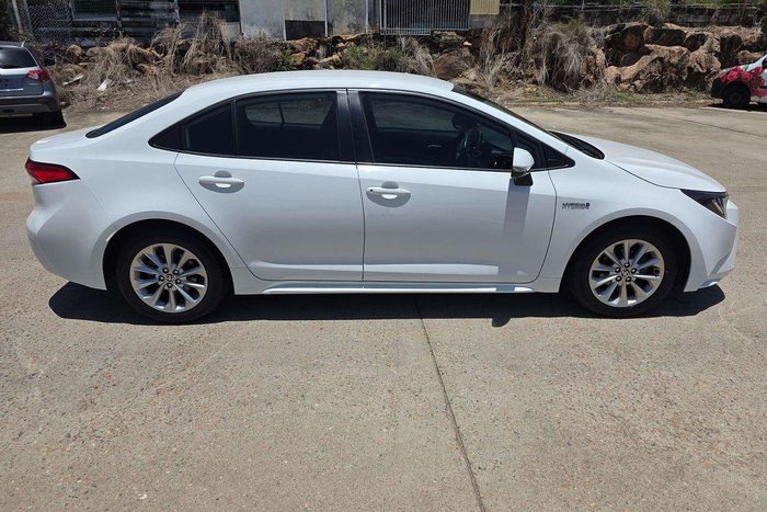 2021 Toyota Corolla Ascent Sport Hybrid ZWE211R Glacier White