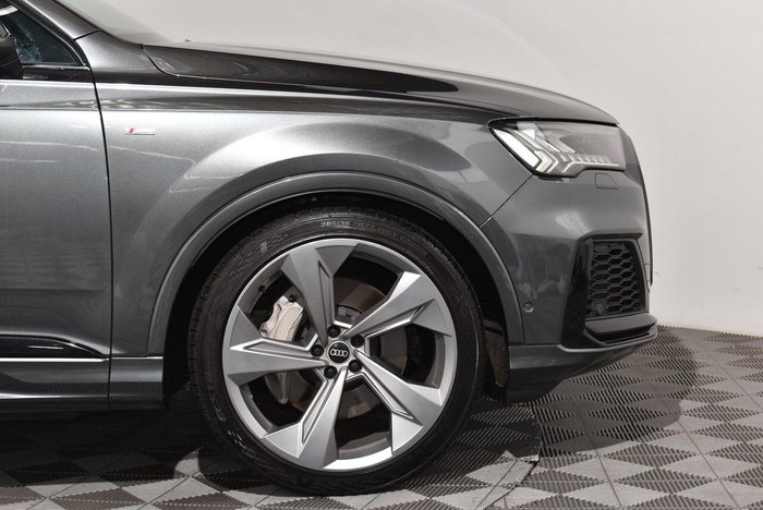 2021 Audi Q7 50 TDI S line