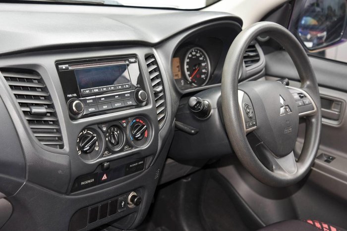 2016 Mitsubishi Triton GLX