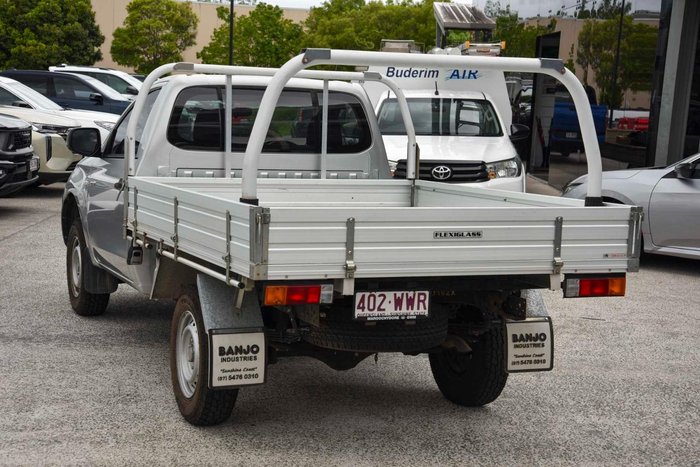 2016 Mitsubishi Triton GLX