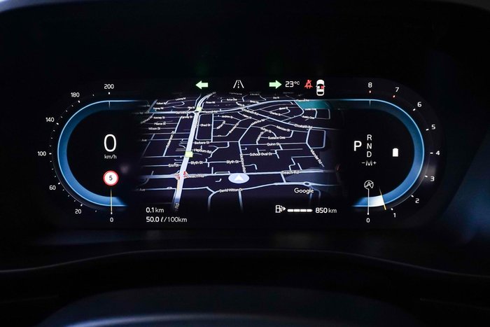 2023 Volvo XC40 Ultimate B4 Bright