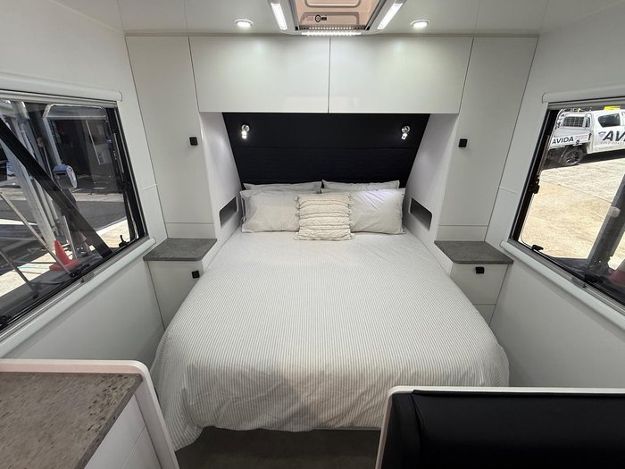 2025 Vivid Caravans Voyager