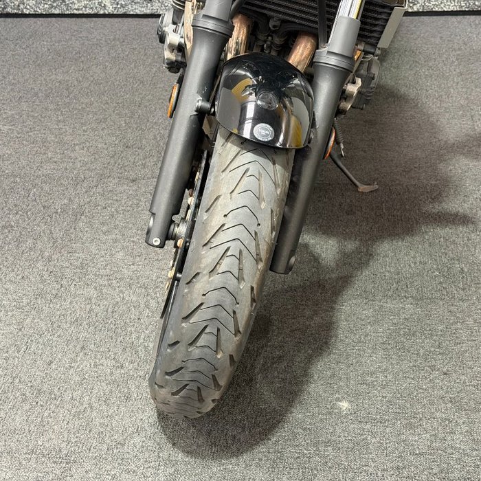 2013 Yamaha XJR1300 Black