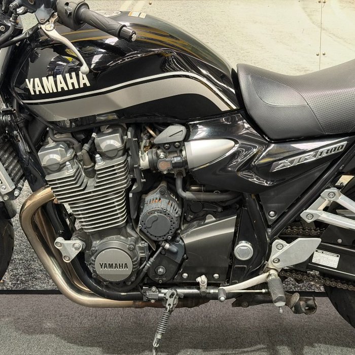 2013 Yamaha XJR1300 Black