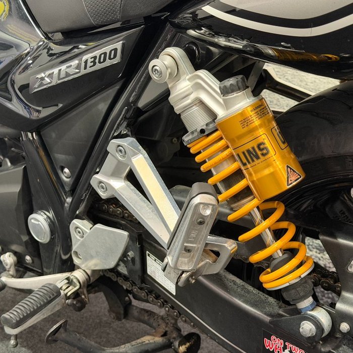 2013 Yamaha XJR1300 Black