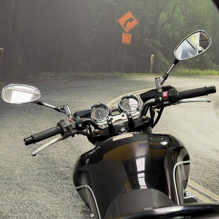 2013 Yamaha XJR1300 Black