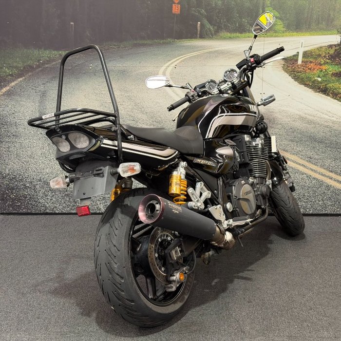 2013 Yamaha XJR1300 Black