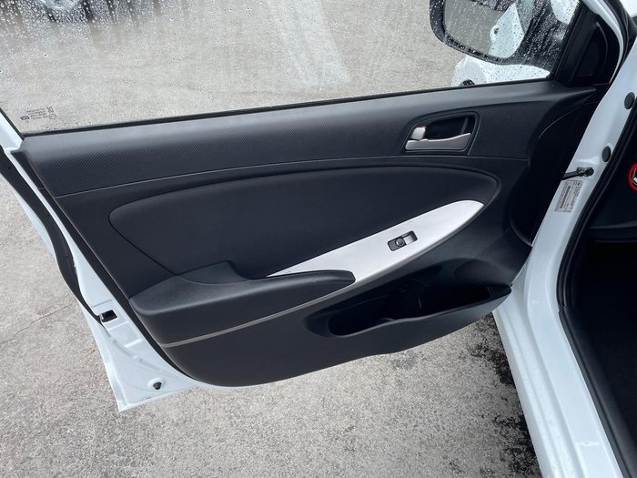 2017 Hyundai Accent Active RB4 MY17 Crystal White