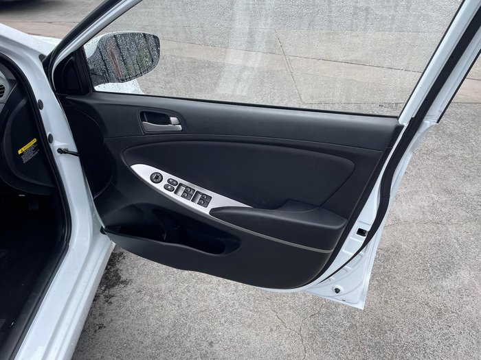 2017 Hyundai Accent Active RB4 MY17 Crystal White