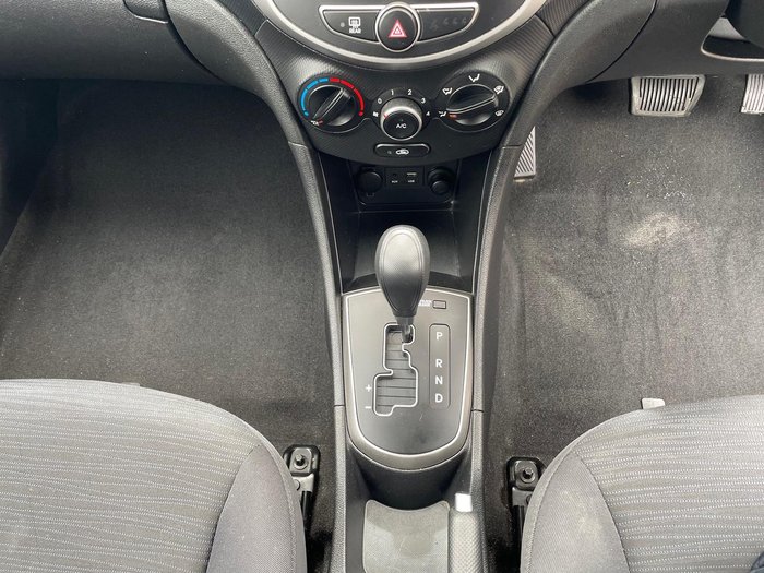 2017 Hyundai Accent Active RB4 MY17 Crystal White