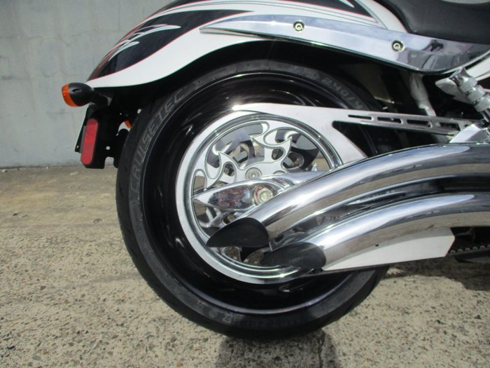 2013 VICTORY JACKPOT WHITE