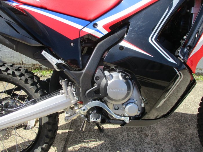 2022 Honda CRF300 RALLY RED