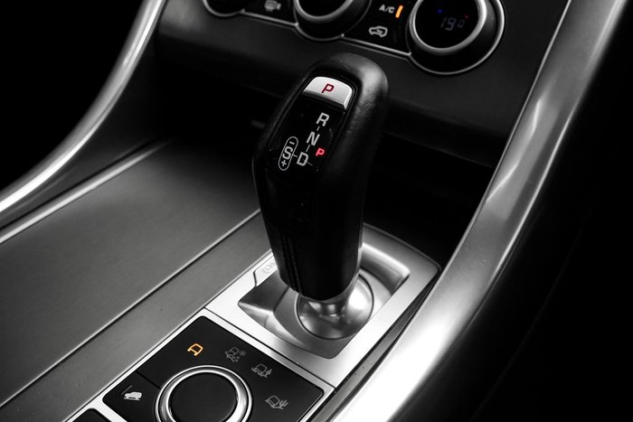 2016 Land Rover Range Rover Sport TDV6 SE L494 MY16 4X4 Constant White