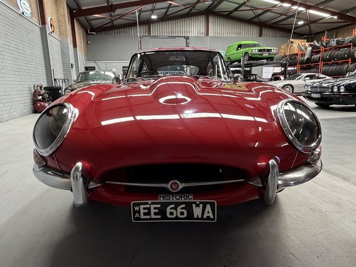 1966 Jaguar E-Type 2+2