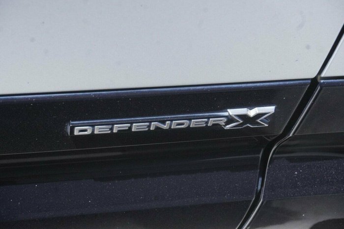 2020 Land Rover Defender 110 P400 X