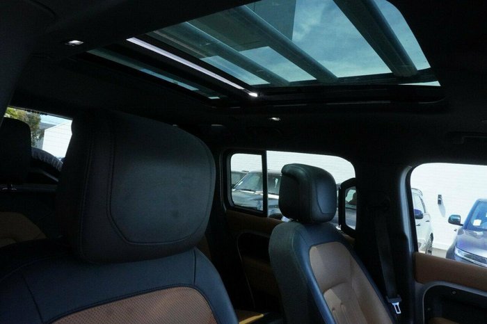 2020 Land Rover Defender 110 P400 X