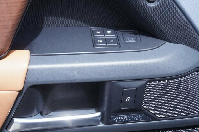 2020 Land Rover Defender 110 P400 X