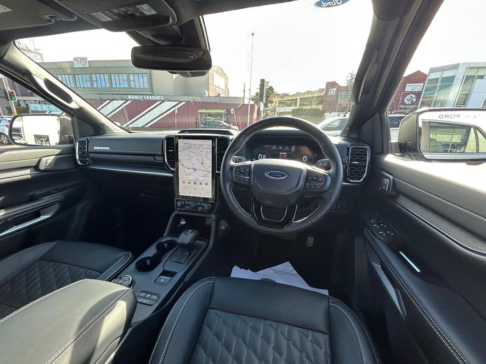 2025 Ford Everest Platinum