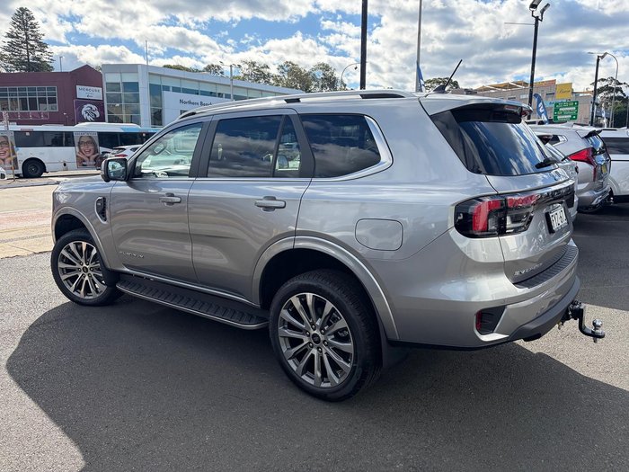 2025 Ford Everest Platinum
